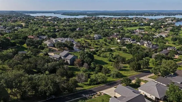 312 Hideaway Court Horseshoe Bay, TX 78657