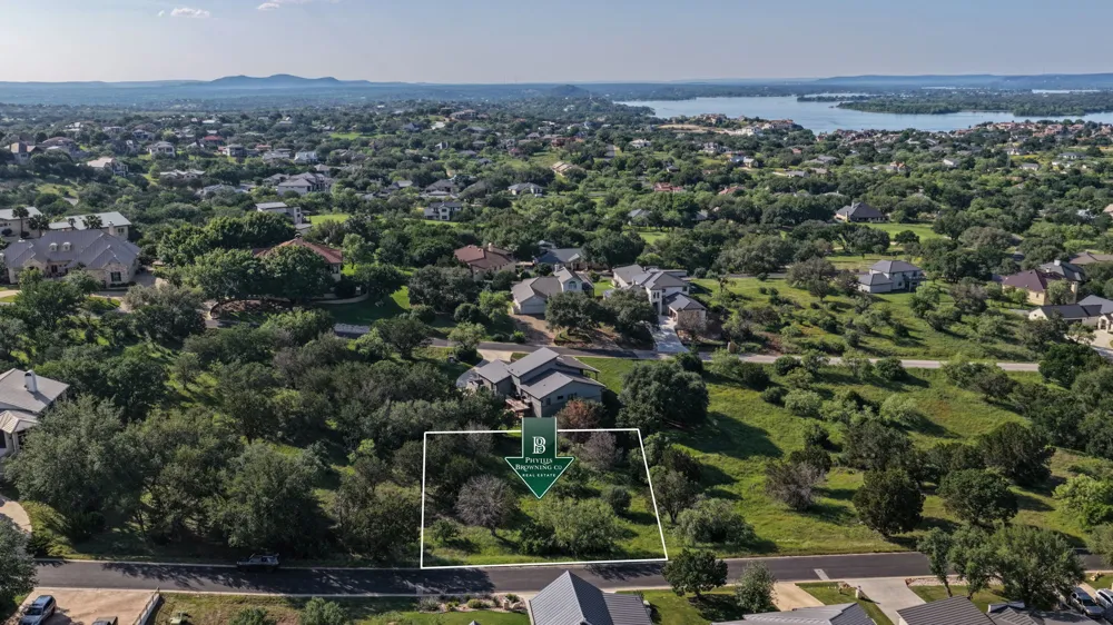 312 Hideaway Court Horseshoe Bay, TX 78657