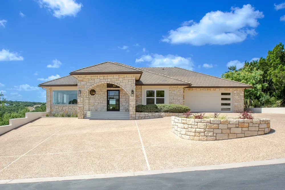 715 Fawn Horseshoe Bay, TX 78657