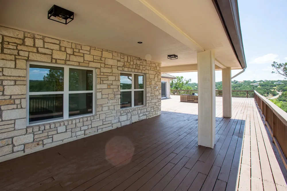 715 Fawn Horseshoe Bay, TX 78657