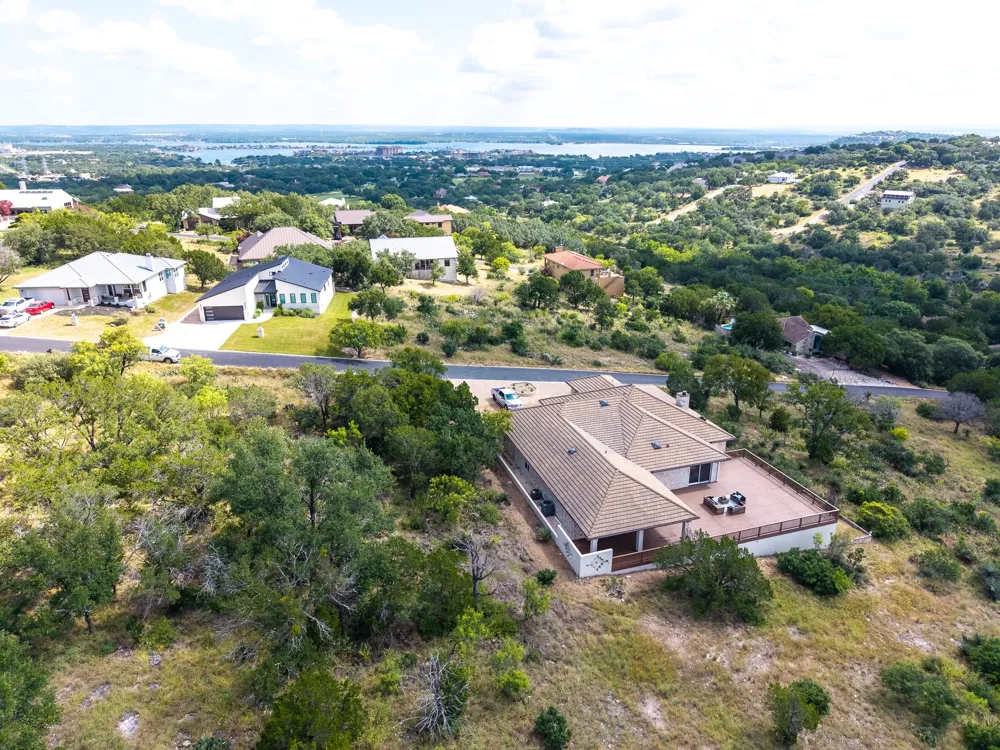 715 Fawn Horseshoe Bay, TX 78657