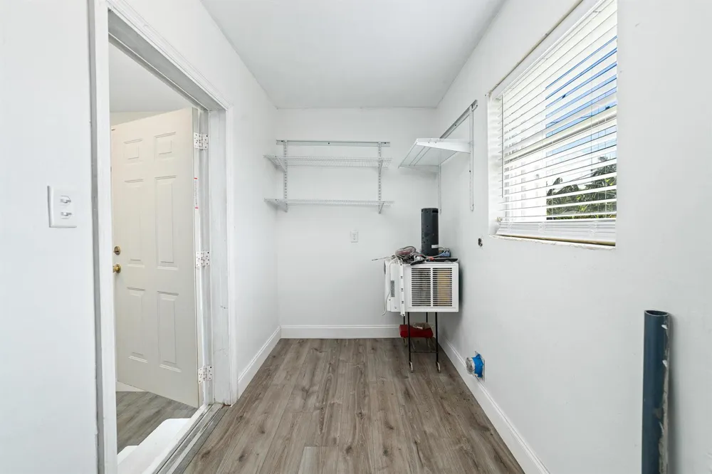 317 NW 14th Street Belle Glade, FL 33430
