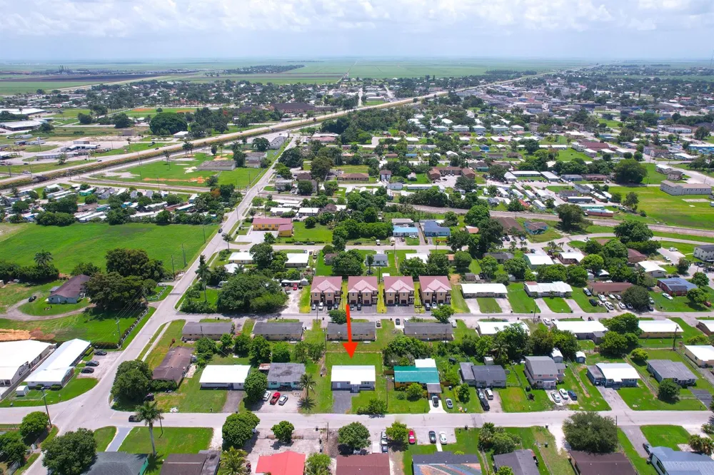 317 NW 14th Street Belle Glade, FL 33430