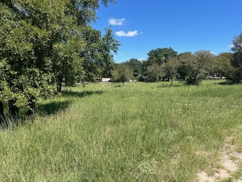 1111 Blister Gold / Bay West Boulevard Horseshoe Bay, TX 78657