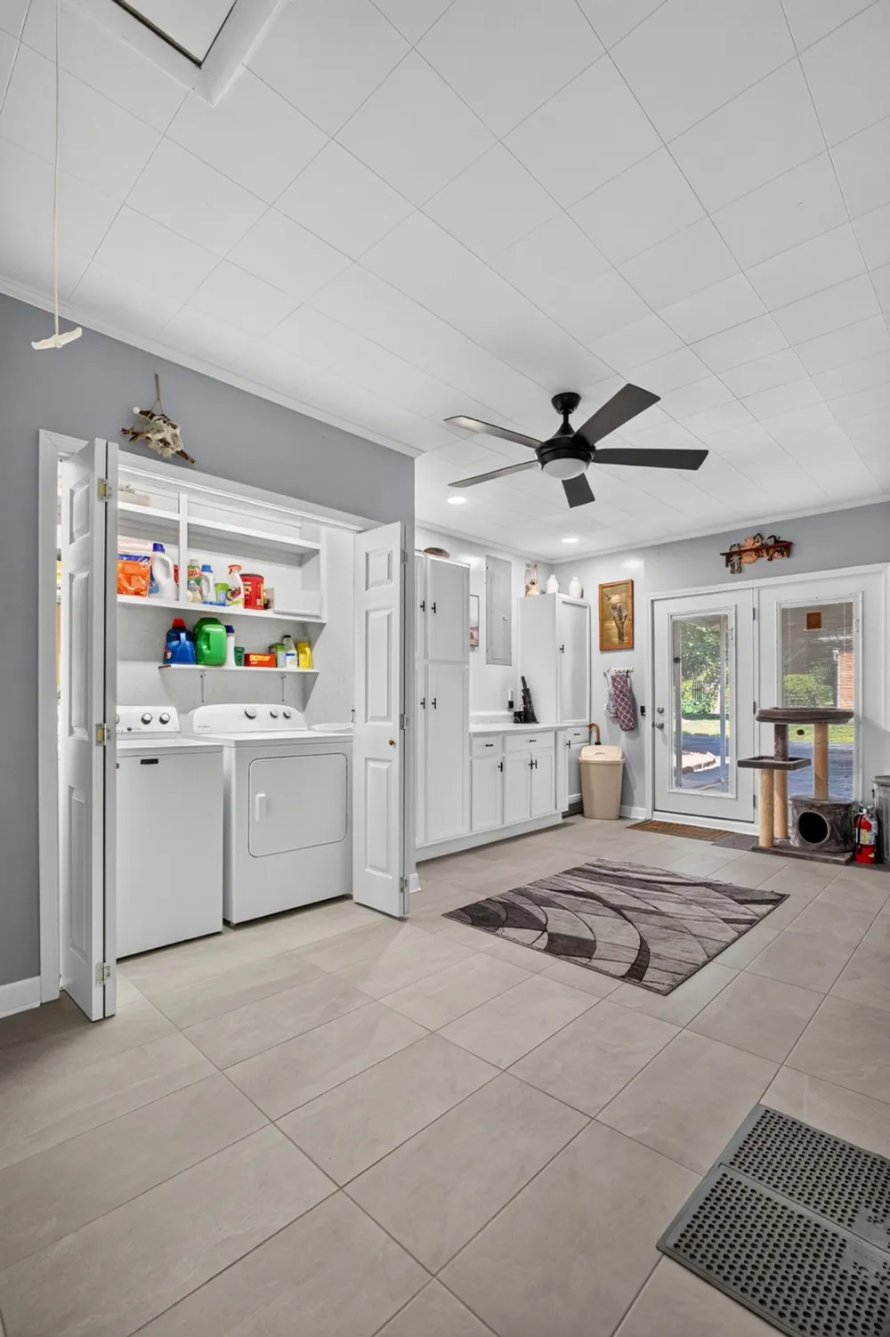 496 Sunset Dr Sparta, TN 38583