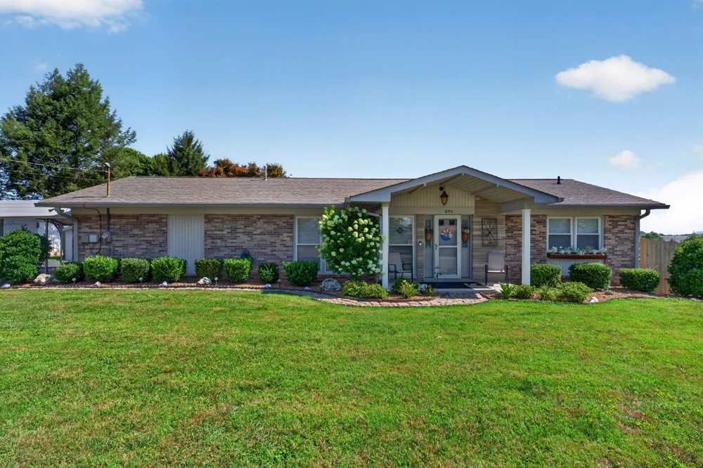 496 Sunset Dr Sparta, TN 38583