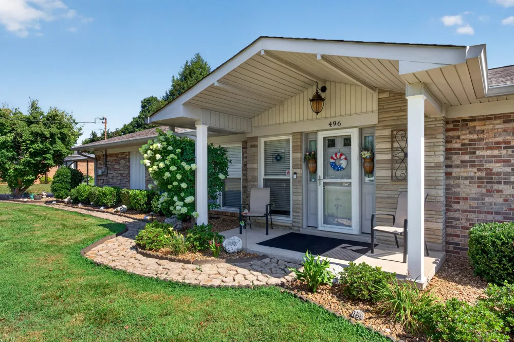 496 Sunset Dr Sparta, TN 38583