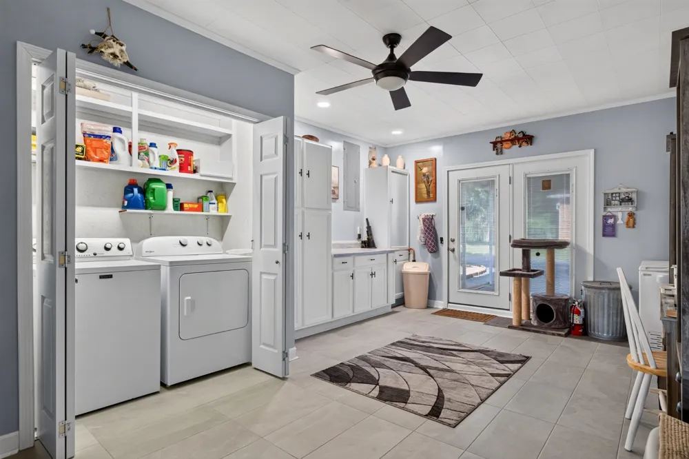 496 Sunset Dr Sparta, TN 38583