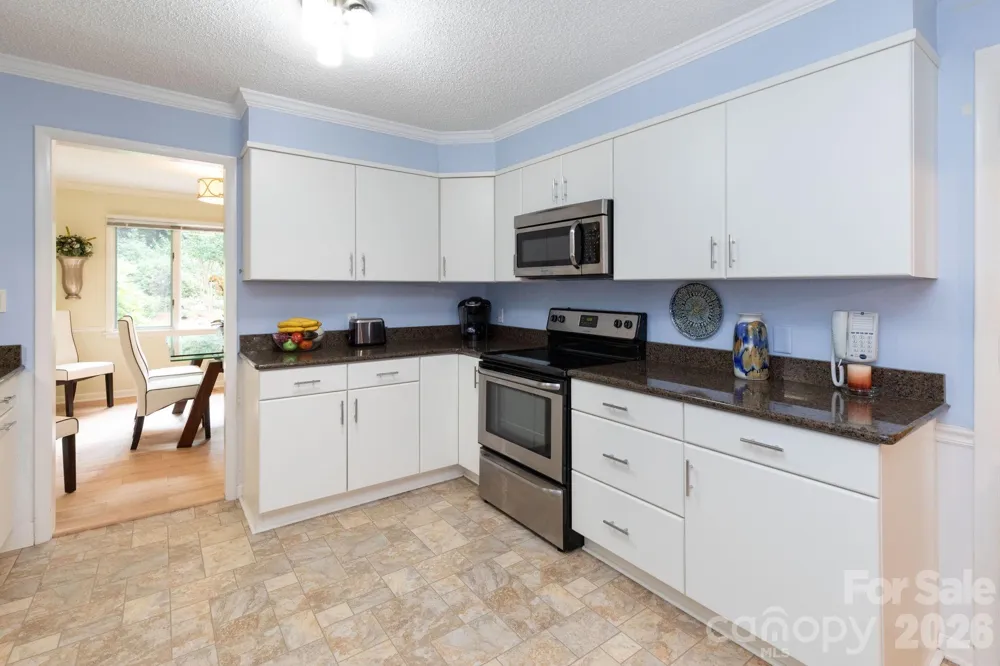 301 Crowfields Drive Asheville, NC 28803