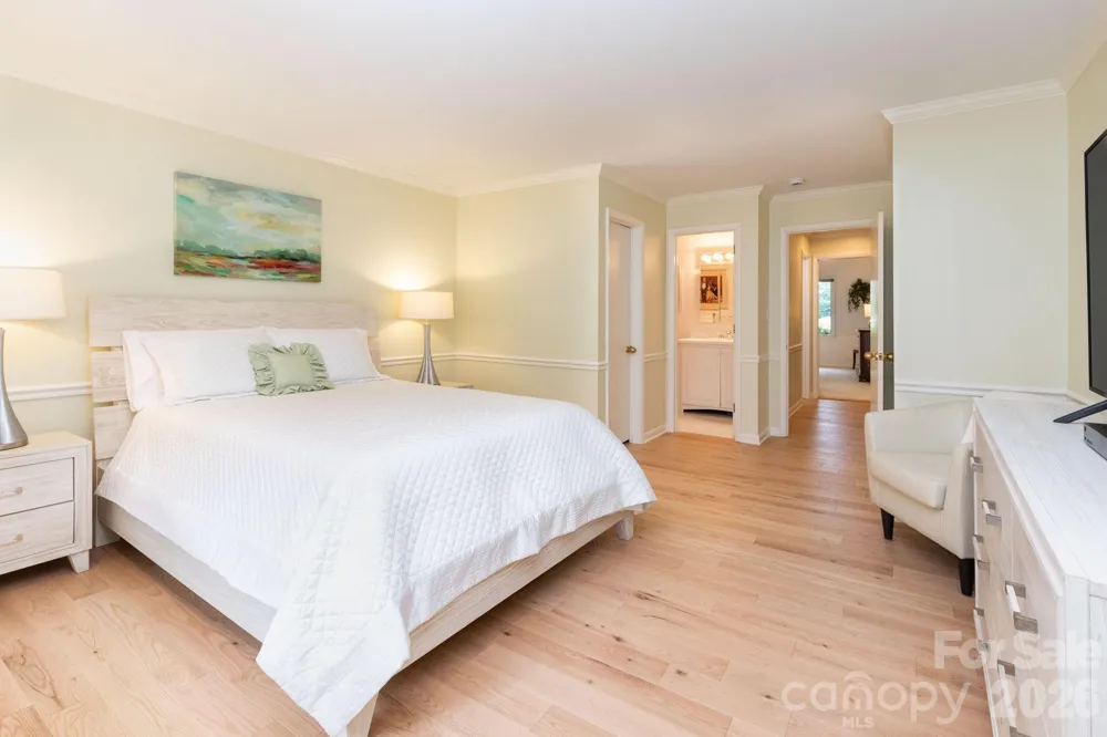 301 Crowfields Drive Asheville, NC 28803