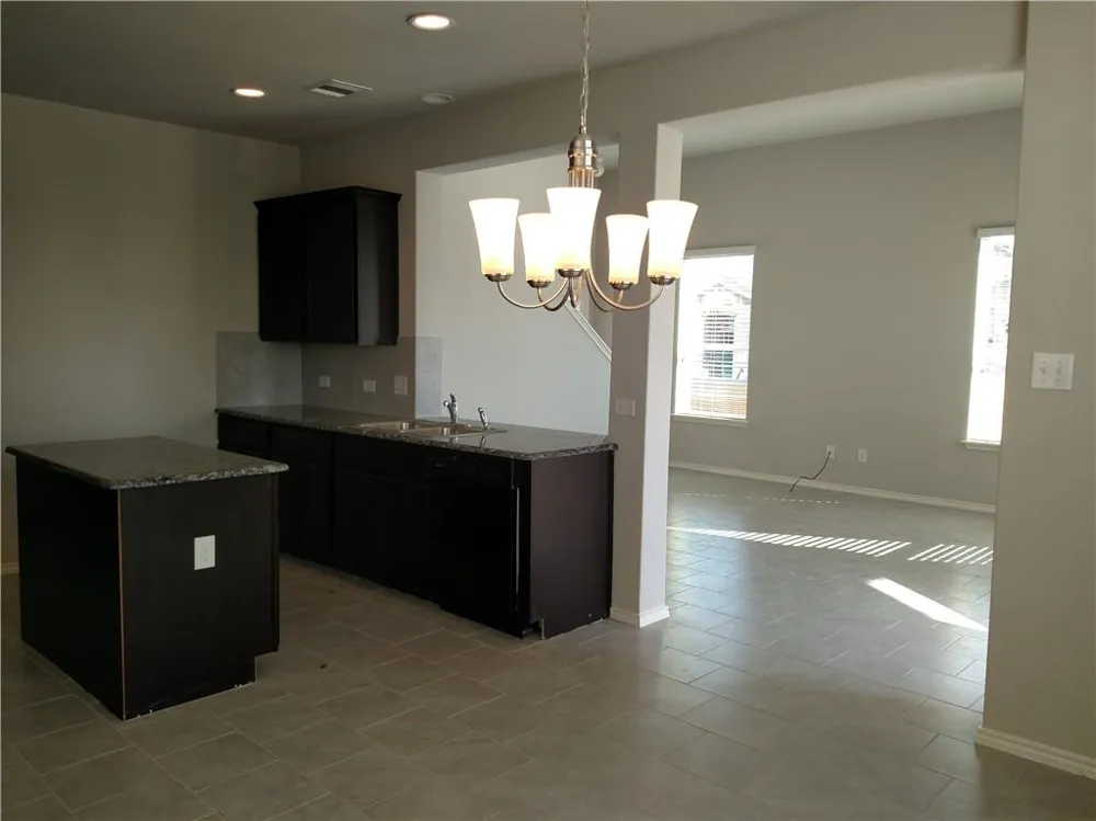 133 Flatland Trail San Marcos, TX 78666