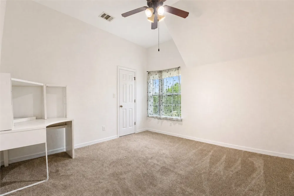 2260 Fernspring Drive Round Rock, TX 78665