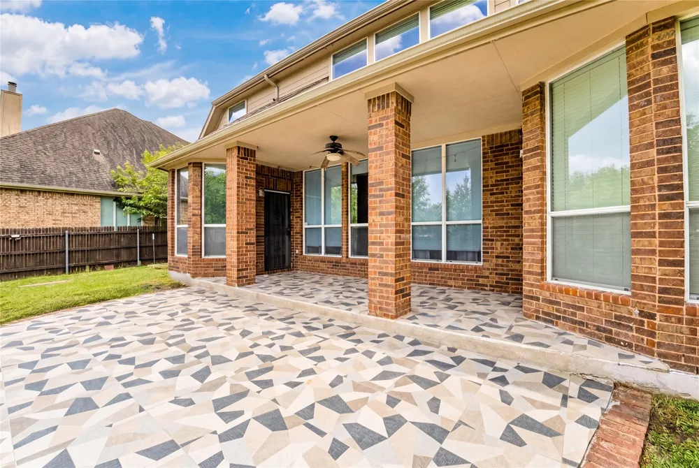 2260 Fernspring Drive Round Rock, TX 78665