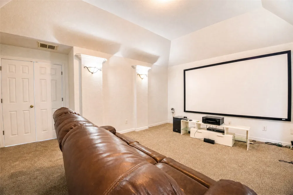 2260 Fernspring Drive Round Rock, TX 78665