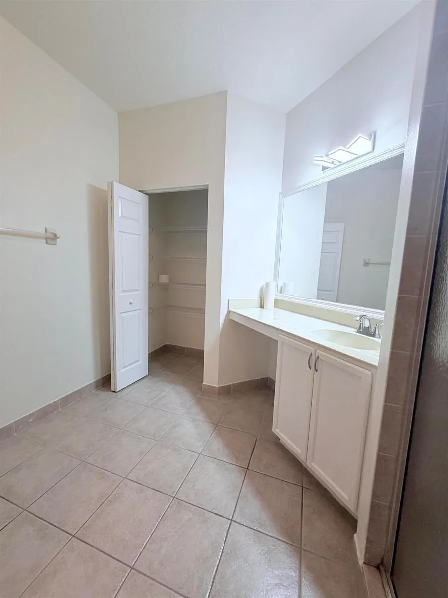 154 Village Boulevard #E Tequesta, FL 33469