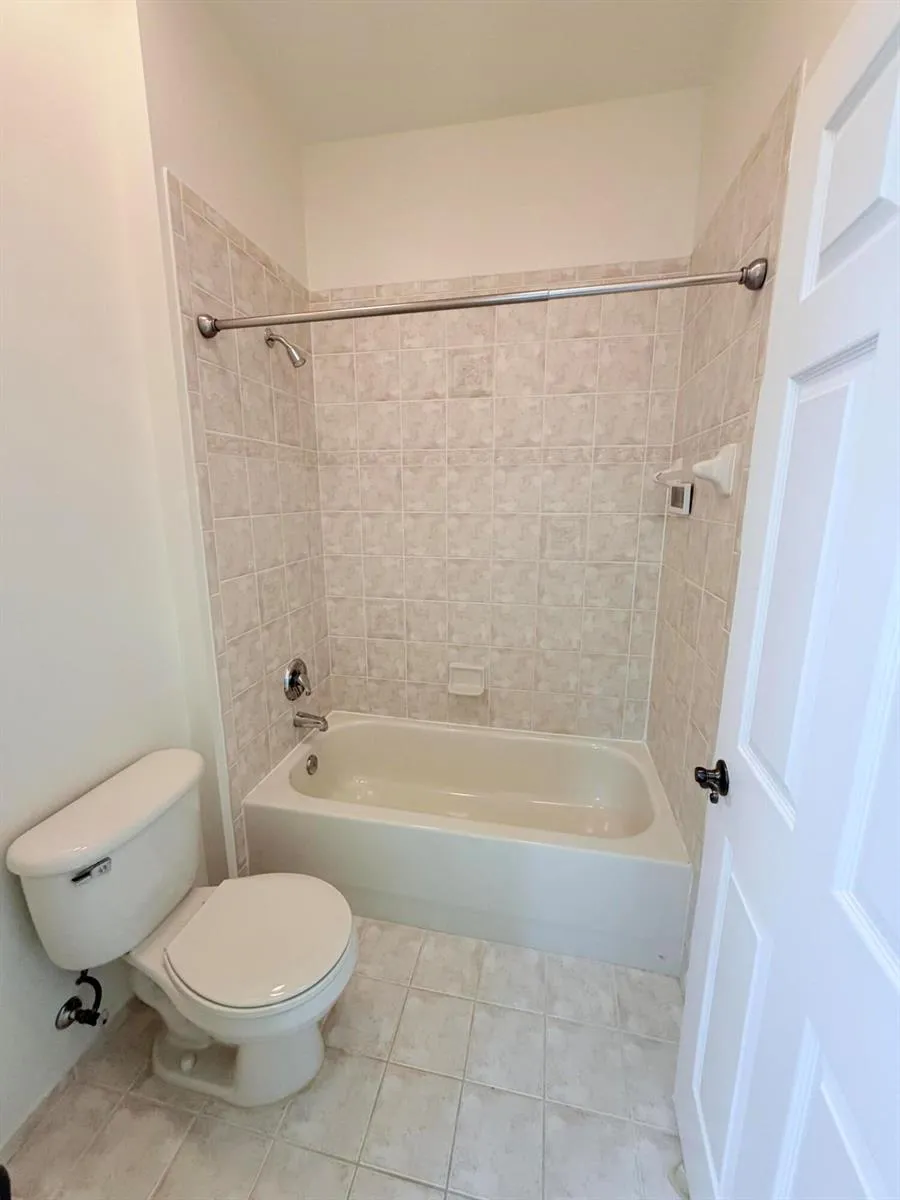 154 Village Boulevard #E Tequesta, FL 33469