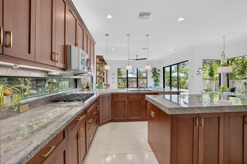 8991 Little Falls Way Delray Beach, FL 33446