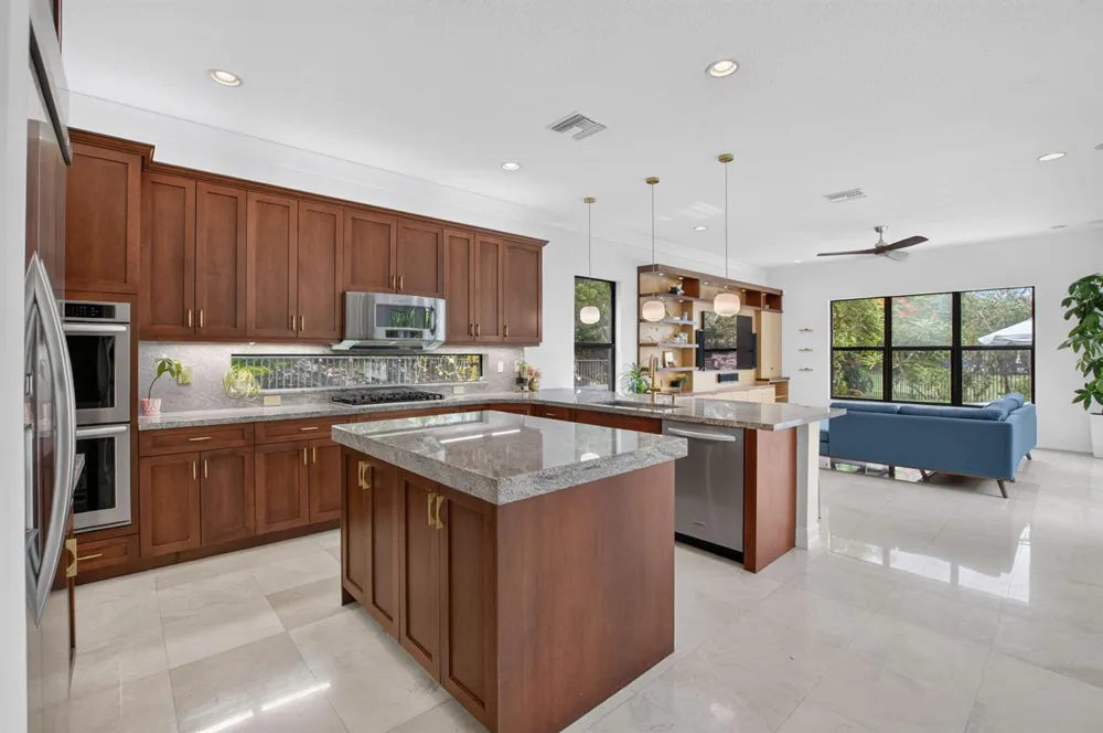 8991 Little Falls Way Delray Beach, FL 33446