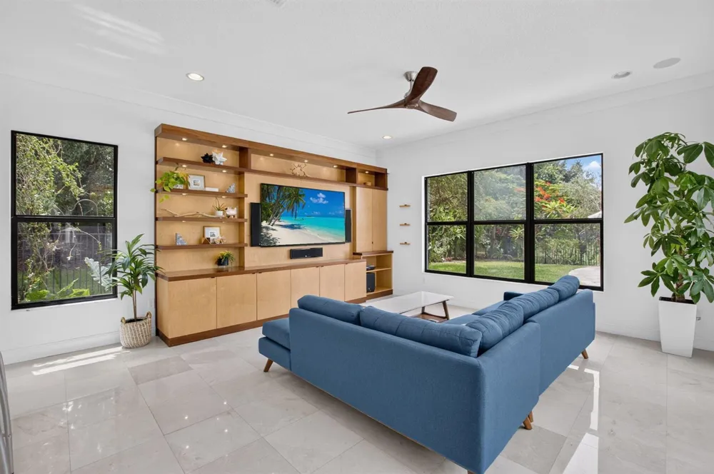 8991 Little Falls Way Delray Beach, FL 33446