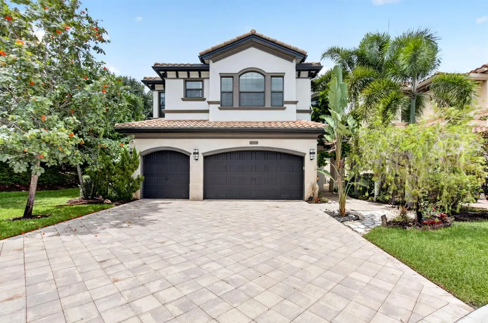 8991 Little Falls Way Delray Beach, FL 33446