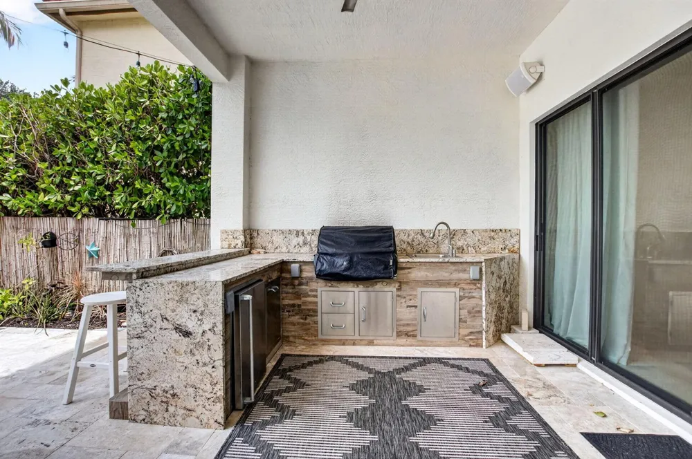 8991 Little Falls Way Delray Beach, FL 33446