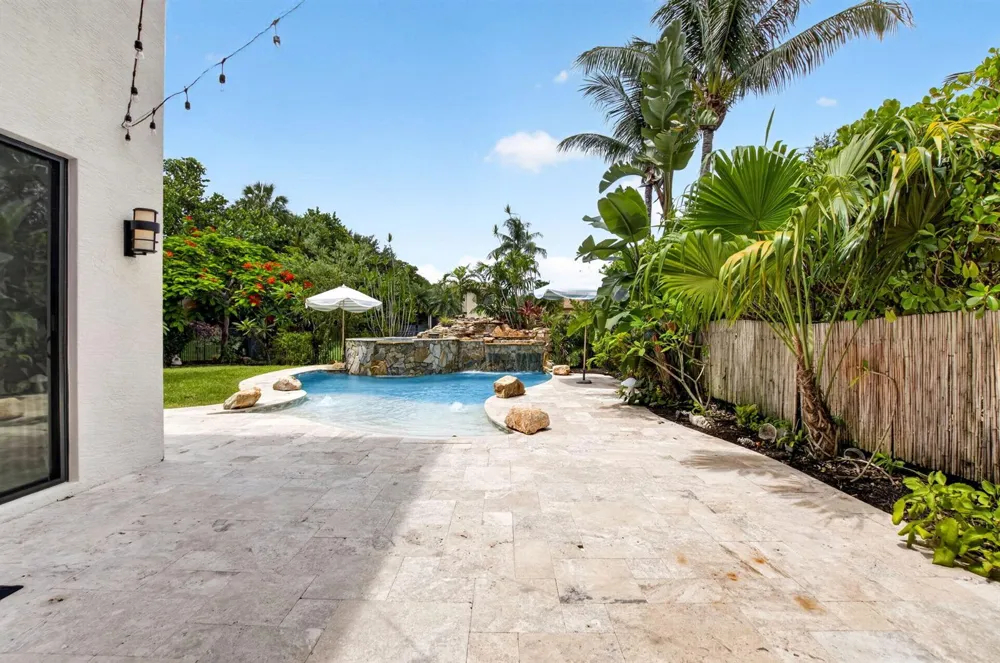 8991 Little Falls Way Delray Beach, FL 33446