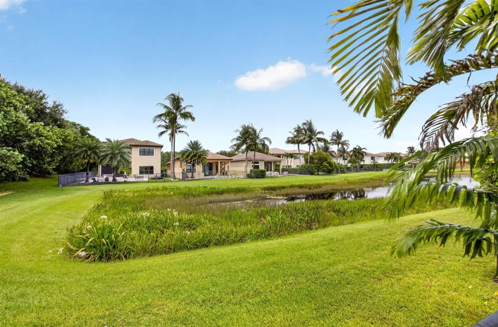 8991 Little Falls Way Delray Beach, FL 33446