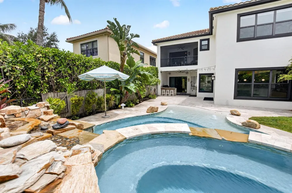 8991 Little Falls Way Delray Beach, FL 33446