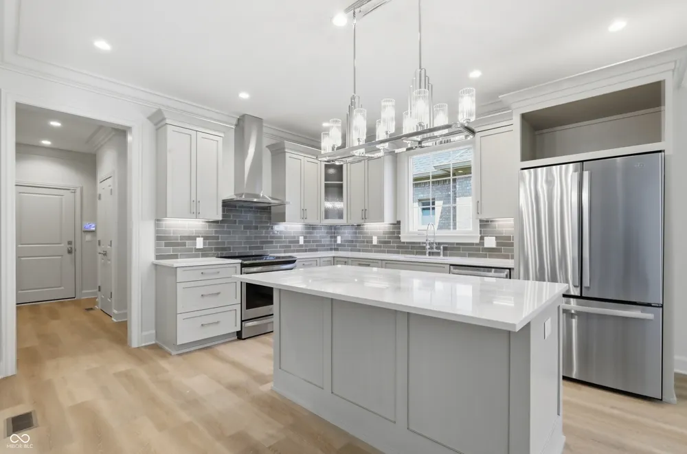 1569 Ashwood Court Greenwood, IN 46143