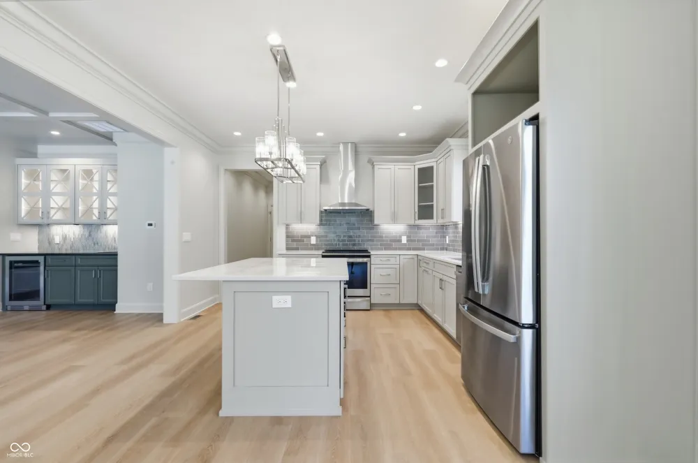 1569 Ashwood Court Greenwood, IN 46143