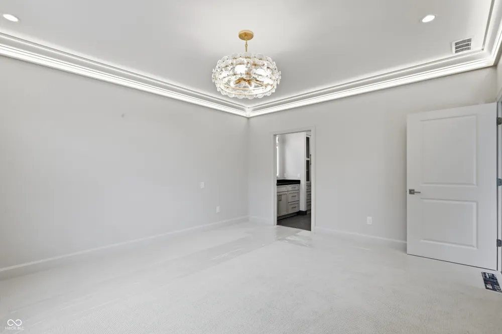 1569 Ashwood Court Greenwood, IN 46143