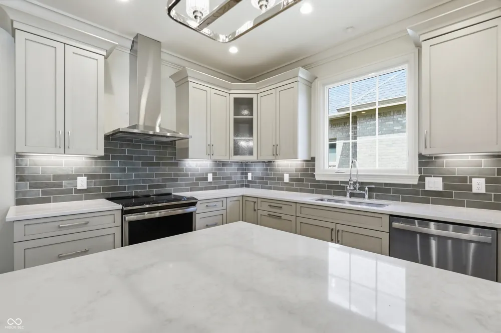1569 Ashwood Court Greenwood, IN 46143