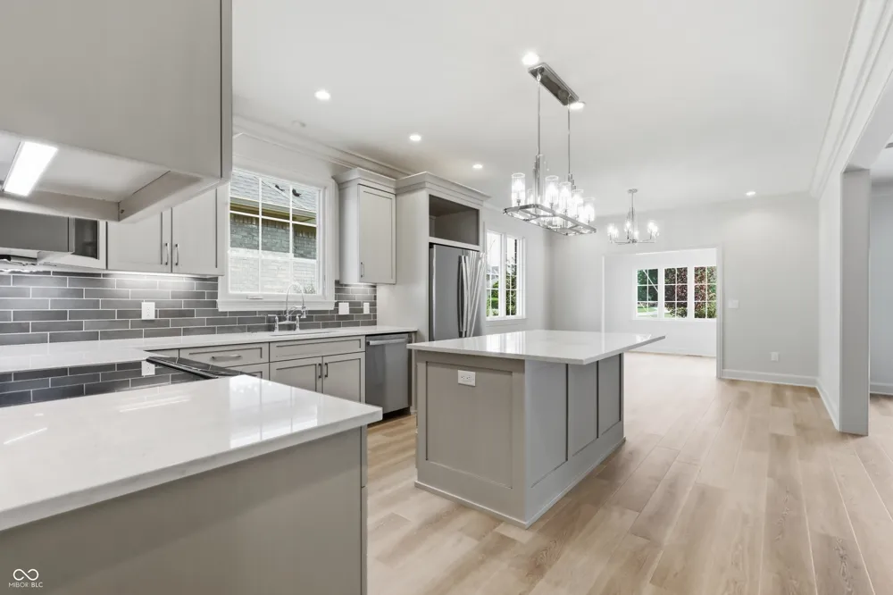 1569 Ashwood Court Greenwood, IN 46143