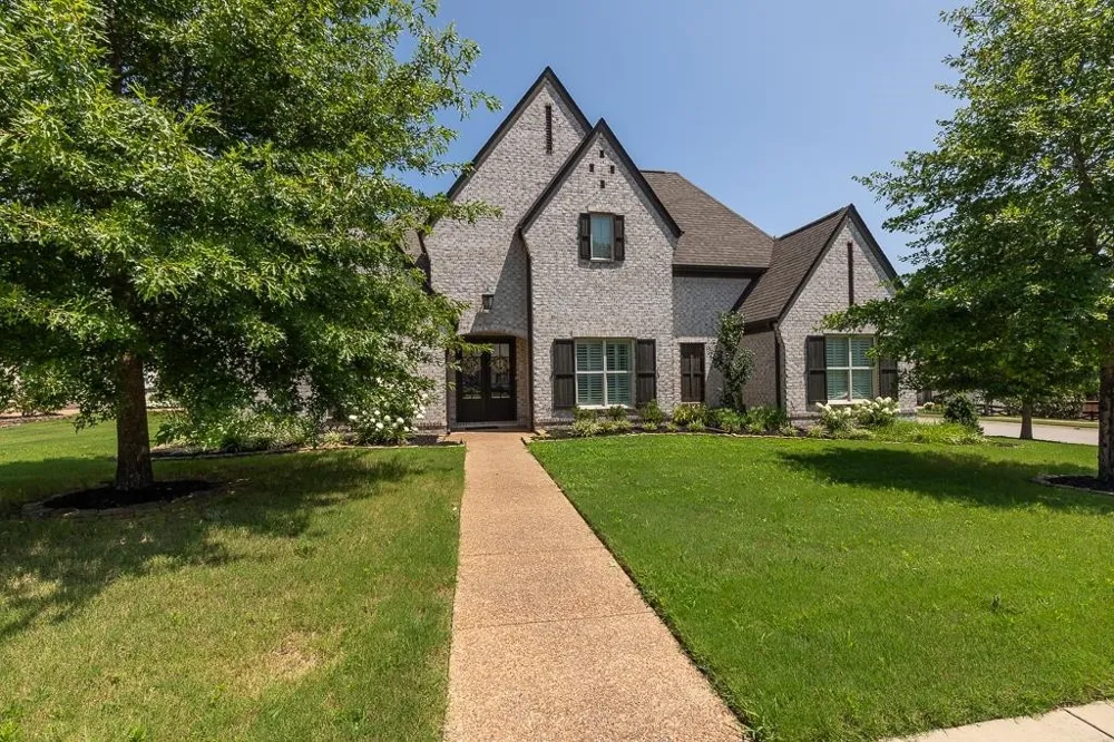 460 SAUNDERS CREEK CIR Rossville, TN 38066