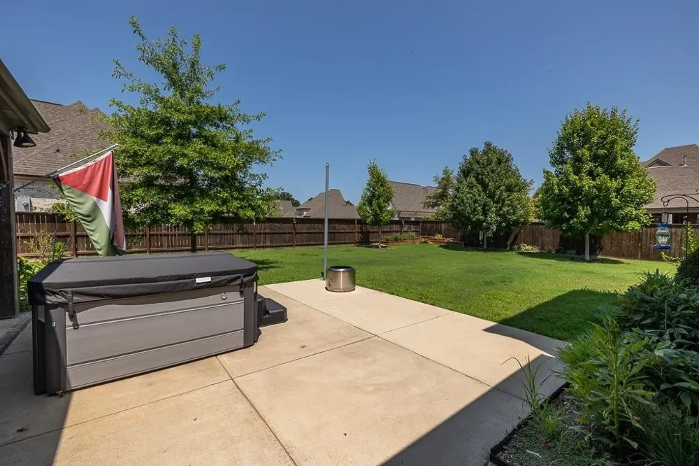 460 SAUNDERS CREEK CIR Rossville, TN 38066