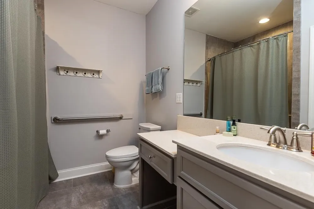 460 SAUNDERS CREEK CIR Rossville, TN 38066
