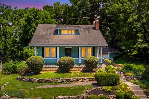 1208 Woodlawn Drive
