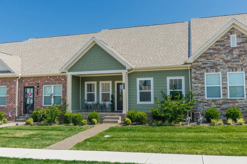 1576 Cedarbrooke Ln Lebanon, TN 37090
