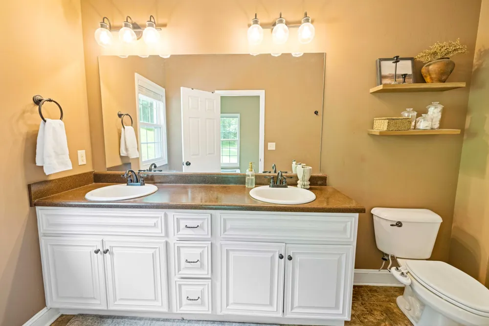 1210 Buckeye Rd Fayetteville, TN 37334