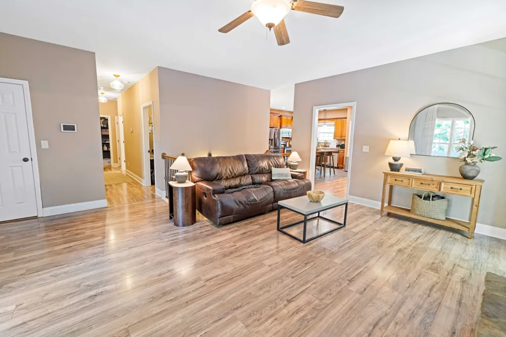 1210 Buckeye Rd Fayetteville, TN 37334