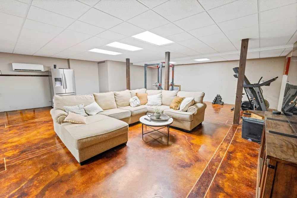 1210 Buckeye Rd Fayetteville, TN 37334