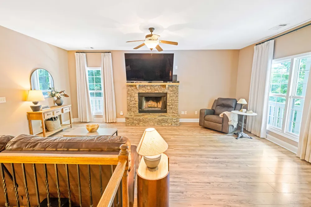 1210 Buckeye Rd Fayetteville, TN 37334