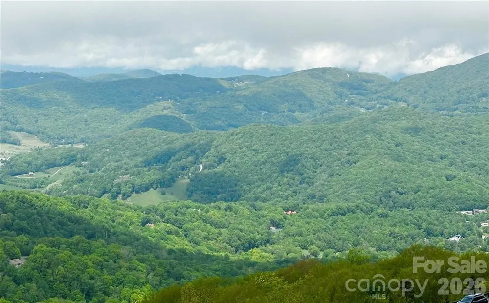 303 Sugar Top Drive #2811 Sugar Mountain, NC 28604