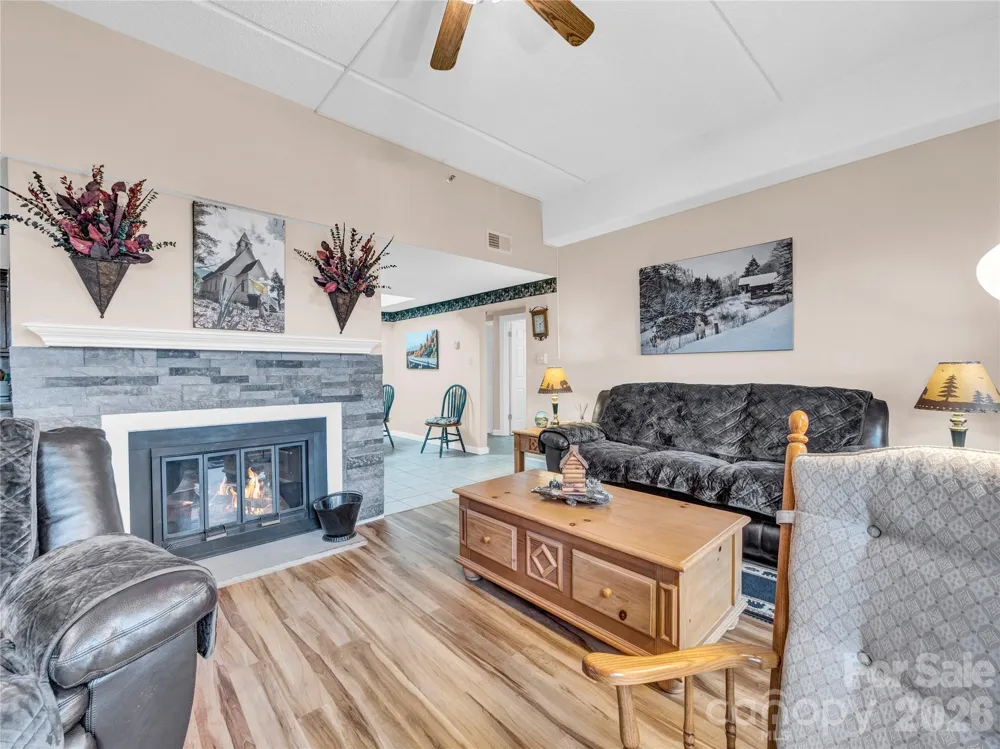 303 Sugar Top Drive #2811 Sugar Mountain, NC 28604