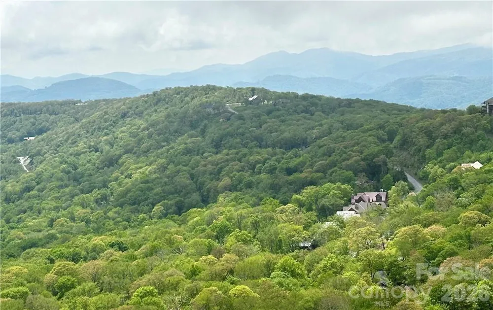 303 Sugar Top Drive #2811 Sugar Mountain, NC 28604