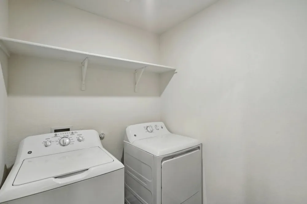944 Penrose Cedar Hill, TX 75104