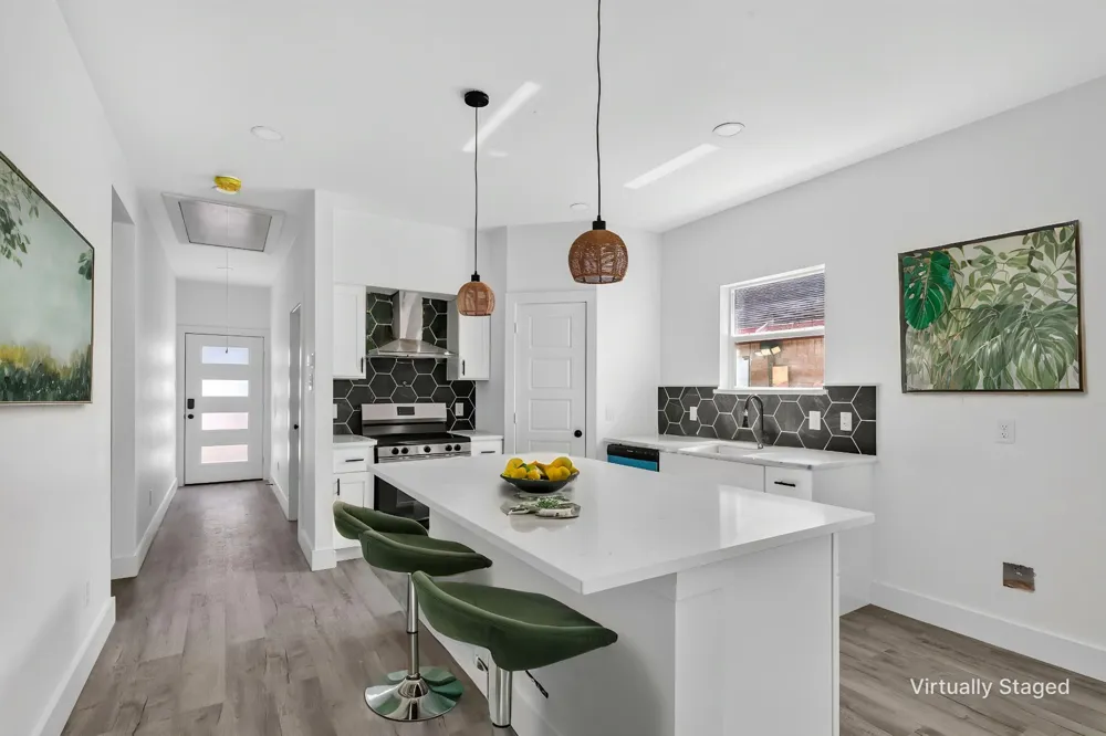 9704 Valley Mills Lane Dallas, TX 75227