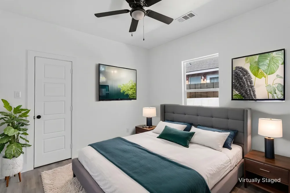 9704 Valley Mills Lane Dallas, TX 75227
