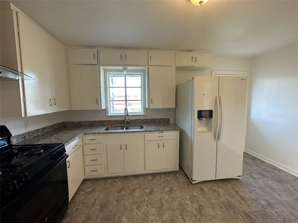 315 W Main Street Midlothian, TX 76065