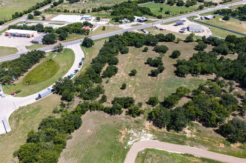 Lakewood Drive Whitney, TX 76692